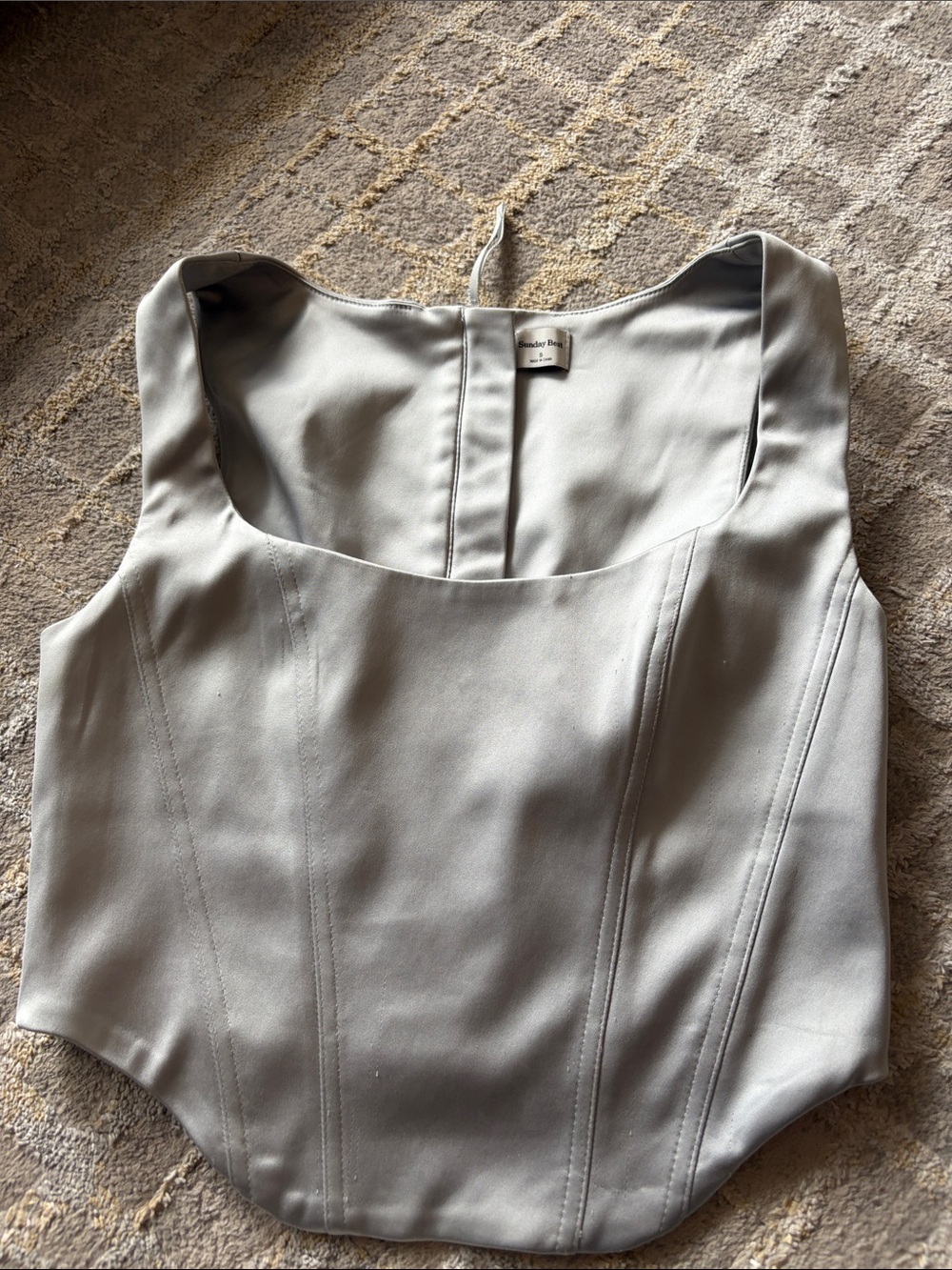 Aritzia Light Gray Structured Scoop Neck Camisole